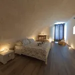 Casa L'alloro 2 *