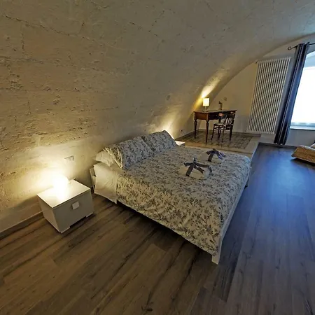 Casa L'alloro 2 * Matera
