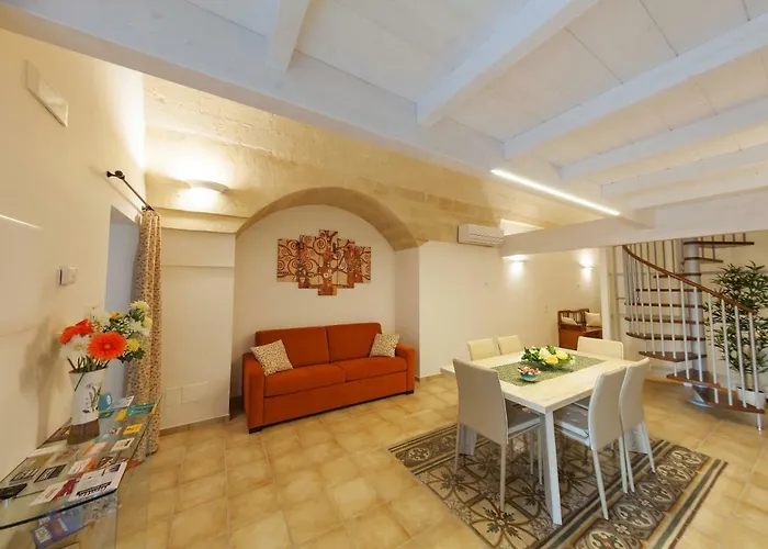 Casa L'alloro 2 Nyaraló