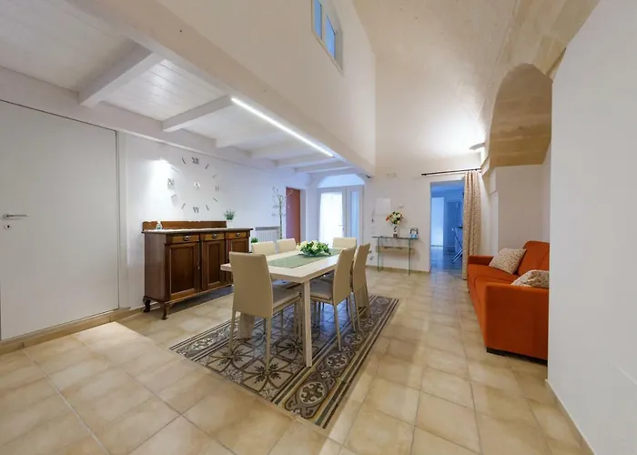 Casa L'alloro 2 Nyaraló